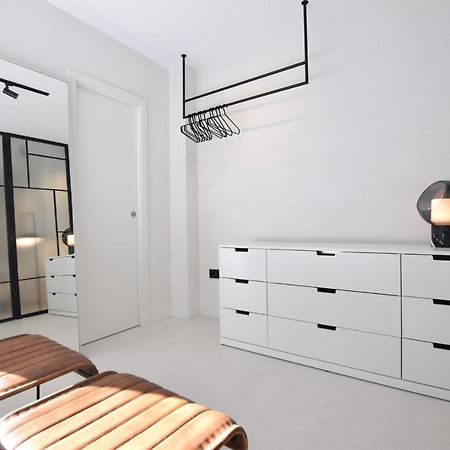 Apartamento con terraza centro Málaga Exterior foto